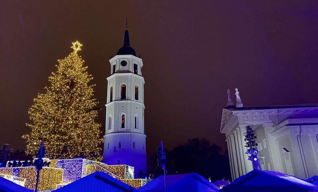 Kalėdinis Vilniaus stebuklas: istorija, menas ir mugės